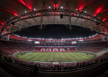 # Flamengo Detona: Maior Potência Econômica do Futebol Carioca em 2023!