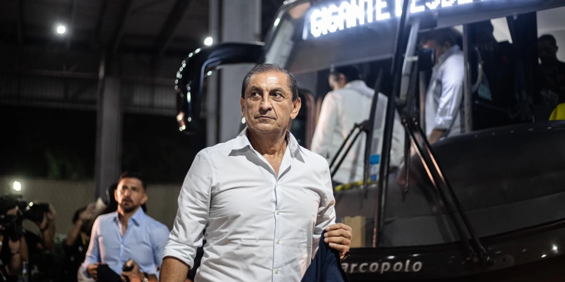 Desrespeito em Campo: Ramón Díaz e o Retrocesso Machista no Futebol Brasileiro