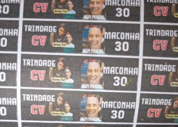 Traficantes vendem a maconha do tio Paulo no Rio!!