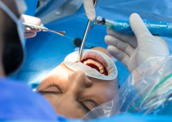 Homem vai para a UTI após extração de dente do siso por aluna de Odontologia