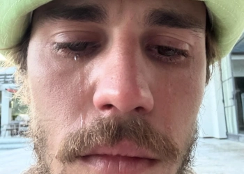 Justin Bieber faz algo surpreendente e chora em seguida arrependido
