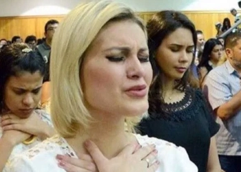 Andressa Urach Revela Descontentamento com Experiência em Igreja: “Era um Robô