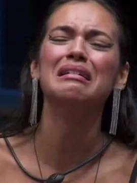 Chocante: Mãe de Alane é Massacrada nas Redes Sociais Após Desabafo Emocionante da Filha Eliminada no BBB24!