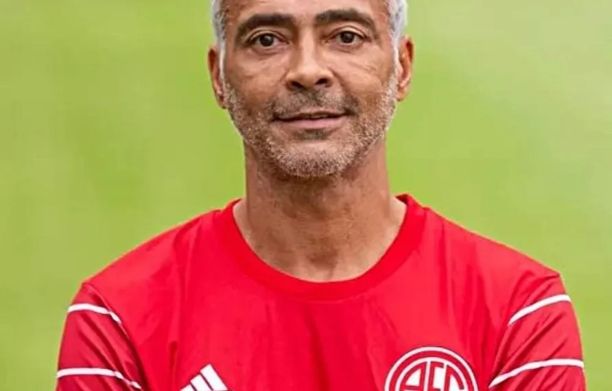 Romário Retorna aos Gramados: Ex-Craque Disputará Segunda Divisão Carioca pelo América