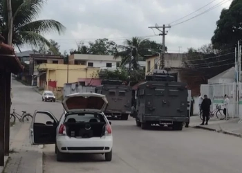 Alerta Máximo em Seropédica: Blindados da PM nas Ruas Para Barrar Guerra Iminente!