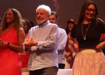 Lula filia Anielle ao PT e diz que ela não será vice de Paes