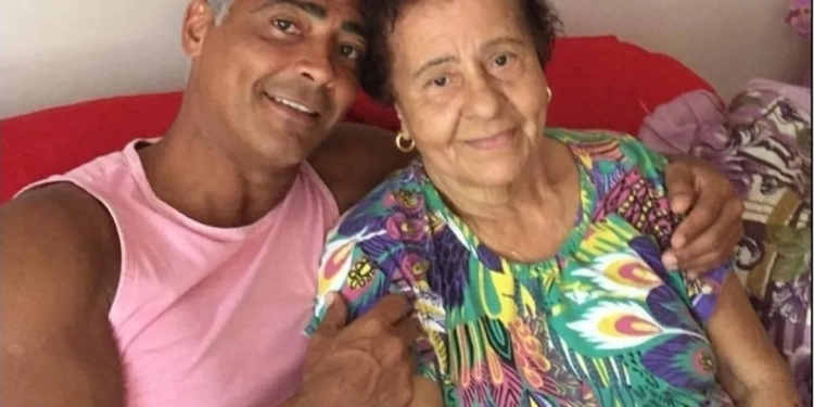 Adeus a Dona Lita: O Coração Guerreiro de Romário se Despede