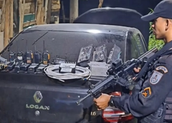 Operação Policial na “Carobinha” Desmantela Rede de TV Pirata e Recupera Veículo Roubado