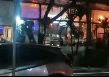 Gato de Luz na Pista: Flagrante Iluminado em Boate do Recreio
