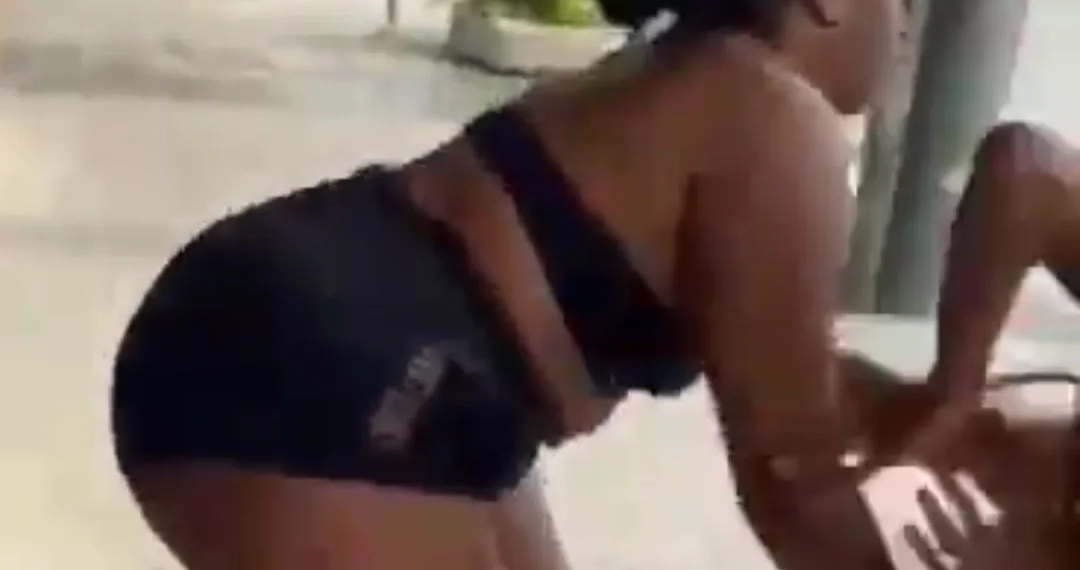 ( Video) Treta Congelante: Mulher Acaba em Bacia de Gelo Após Briga em Comunidade