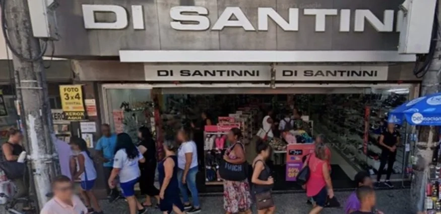 Di santinni está precisando de  Jovem aprendiz, Atendente de loja, Auxiliar de Refrigeração – 1.540,60 – com e sem experiência