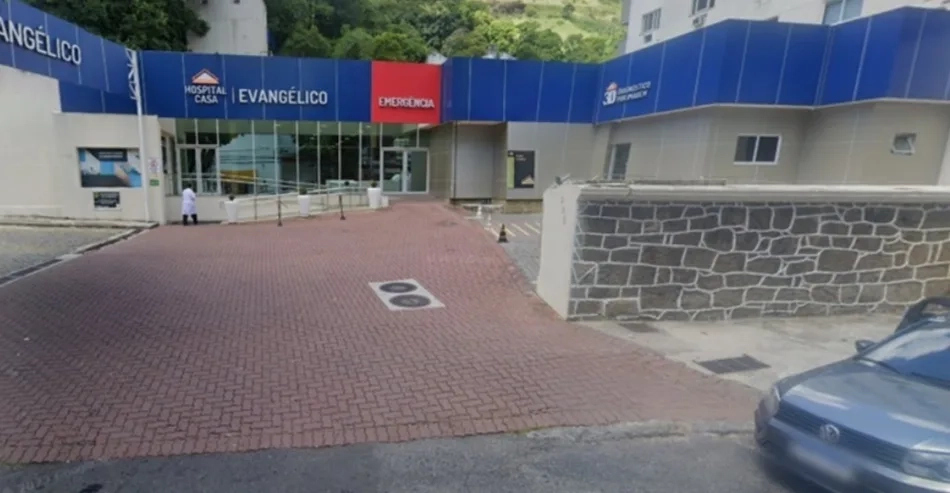 Hospital casa está precisando de Auxiliar de serviços Gerais, Cozinheira , Recepcionista, Técnico de enfermagem – 1.570,18