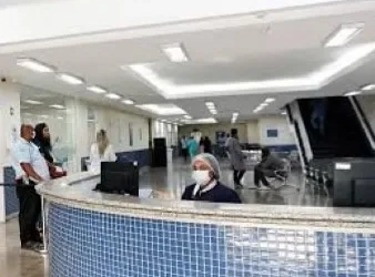 De  Coração Partido e Gratidão, Família Louva Dedicação de Equipe Médica de hospital da Zona Oeste