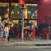 Desafiando a Natureza: Moradores de Porto Alegre Ignoram Alertas de Alagamento em Confraternização com Cerveja