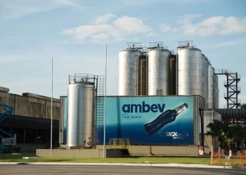 Ambev toma atitude radical para Auxiliar Vítimas das Enchentes no Rio Grande do Sul