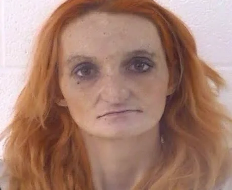 Garota de Programa é Presa por Transmitir HIV a Mais de 200 Clientes Sem Avisar