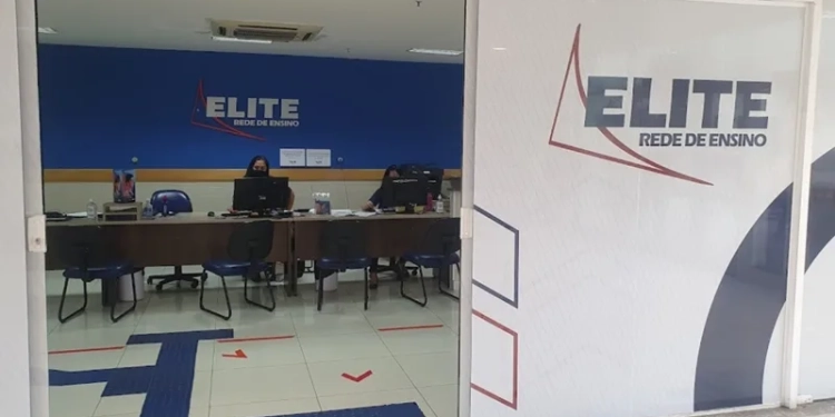 Colégio Elite vagas para auxiliar de serviços gerais, recepcionista, estagiária de pedagogia, monitor de matemática – RJ