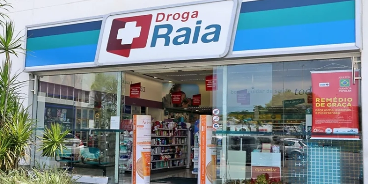 Droga Raia vagas para atendente de farmácia, auxiliar de reposição, manutenção, estágio – RJ