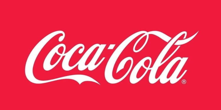 Coca-Cola abre vagas para Promotor(a). Salário de até R$ 1.916,00