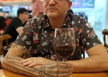 Subtenente do Corpo de Bombeiros Confessa Assassinato de Motociclista após Discussão de Trânsito no Rio