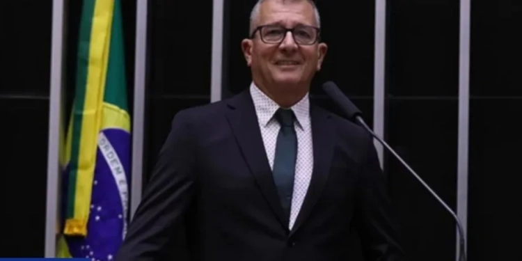 Urgente: deputado federal sofre atendado a tiros no Rio