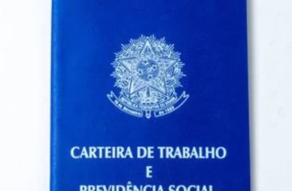 Vendedora – Loja de Uniformes – Realengo -Salário: R$1.504 + V.T