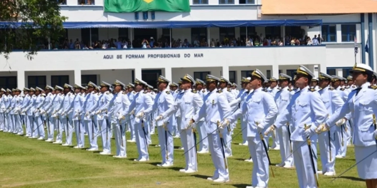 Marinha Brasileira abre 263 vagas em concurso público exigindo apenas o nível médio – RJ