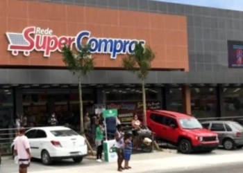 Super Compras está precisando de  operadora de caixa, repositor, jovem aprendiz, operador de FLV, fiscal – 1.538,34- com e sem experiência