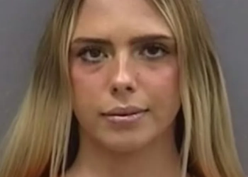Professora é Presa por Abuso de Menores Usando Snapchat