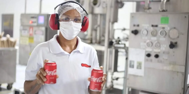 Coca-Cola oferece 300 vagas no Rio. Insreva-se agora!