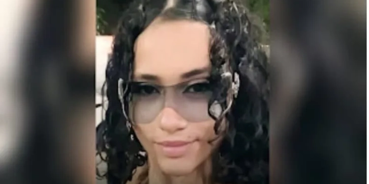 ( Imagem forte) adolescente é morta a pauladas pelas amigas