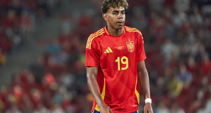 Lamine Yamal supera recordes de Pelé nas semifinais da Eurocopa