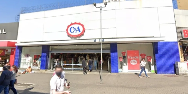 lojas C&A está precisando de caixa, vendedor, fiscal de loja, jovem aprendiz – R$ 1.621,00 – com e sem experiência