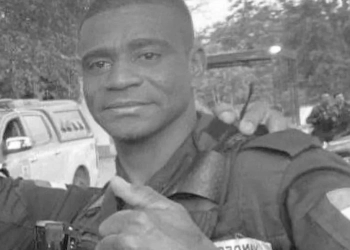 Policial Militar É Brutalmente Fuzilado por Criminosos no Rio