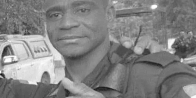 Policial Militar É Brutalmente Fuzilado por Criminosos no Rio