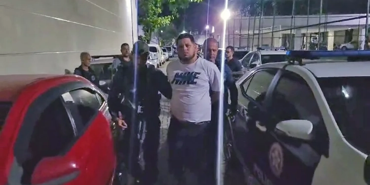 Polícia Civil Prende Líder de Milícia em Seropédica