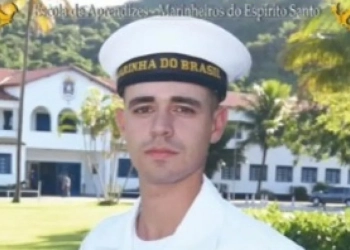Vídeo: Câmeras de segurança mostram manobras de caminhão envolvido na morte de jovem atingido por transformador