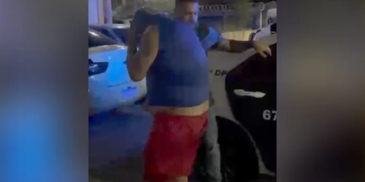 ‘Golpe da Maquininha’: Taxista é Preso no Rio Acusado de Adulterar Preço de Corridas