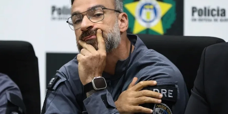 Governador exonera Marcus Amim da chefia da Polícia Civil; Felipe Curi será o novo secretário