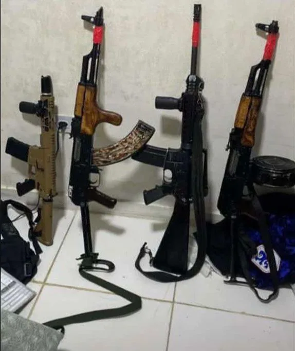GUERRA NA ZONA OESTE: TENTATIVA DE INVASÃO TERMINA EM CONFRONTO E PREJUÍZOS PARA O TRÁFICO