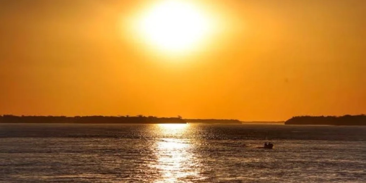 Verão Começa Hoje no Brasil: Saiba o Que Esperar da Estação Mais Quente do Ano