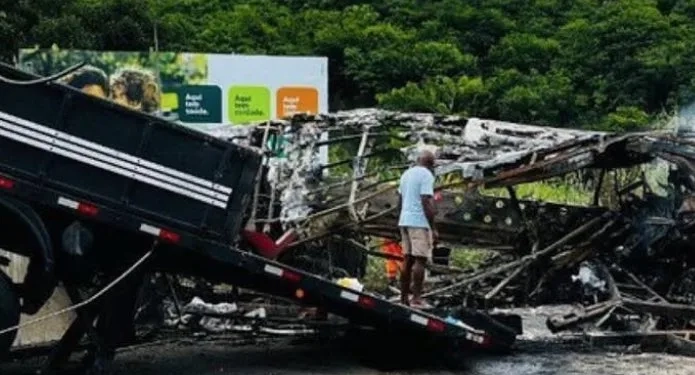 Número de Mortos em Acidente Chega a 37 em Teófilo Otoni, MG
