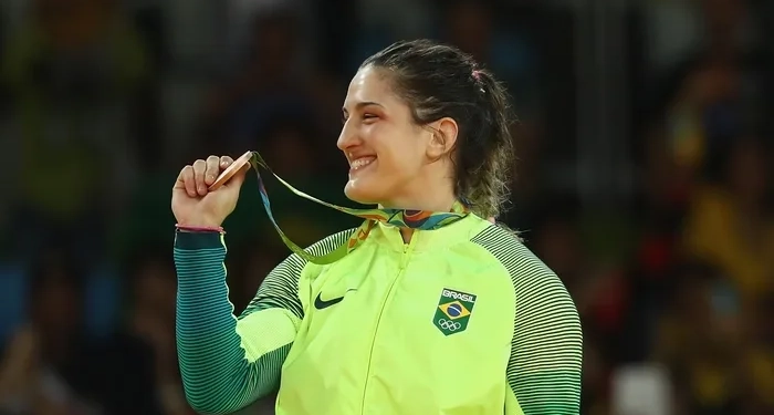Fim de uma era: Judoca Mayra Aguiar anuncia aposentadoria após marcar história no esporte brasileiro