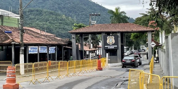 O Cerco Invisível: Como o Comando Vermelho Planeja Dominar o Entorno do Complexo de Gericinó