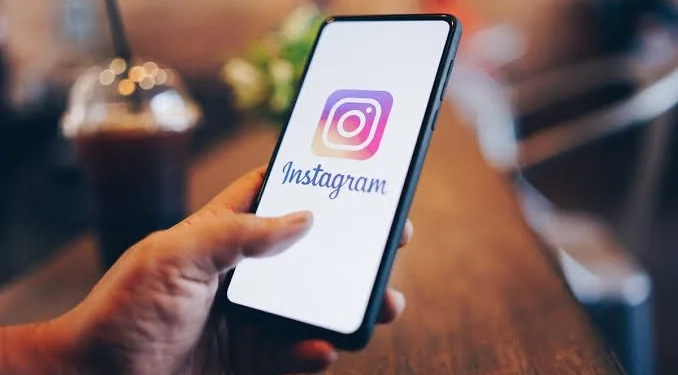 Explosão de Likes: Instagram Surpreende com Efeito de Fogos nos Stories