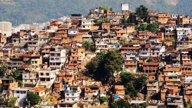 Comando Vermelho “vence” guerra por controle total de comunidade carioca