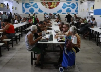 Natal de Sabor e Solidariedade nos Restaurantes Populares do Rio