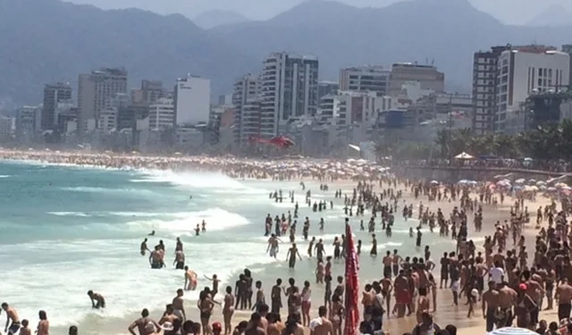 O Aumento Surpreendente nos Resgates nas Praias do Rio
