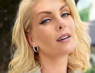 É mole? Hickmann é CONDENADA a pagar pensão ao ex-marido, Alexandre Correa!! Saiba o valor