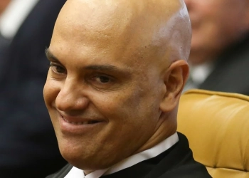 Risco de Fuga? A Decisão Que Bloqueia Viagem de Bolsonaro para Encontro com Trump”